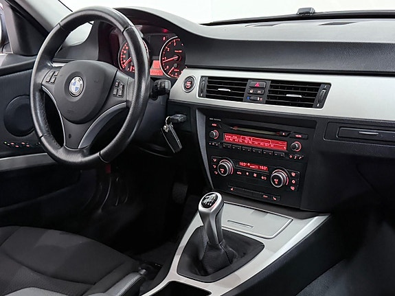 BMW 318i 10 of 20