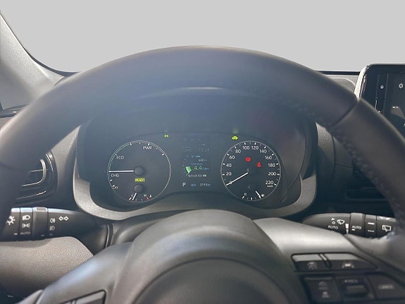 Toyota Yaris 15 of 20