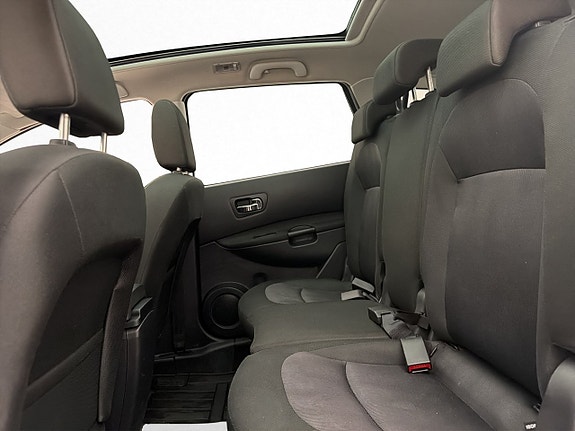 Nissan Qashqai+2 17 of 30