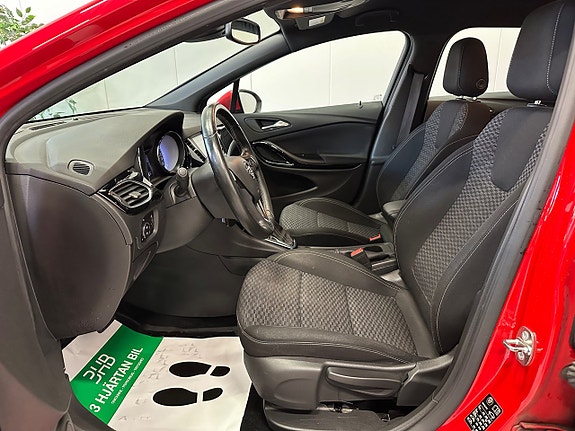 Opel Astra 10 of 30