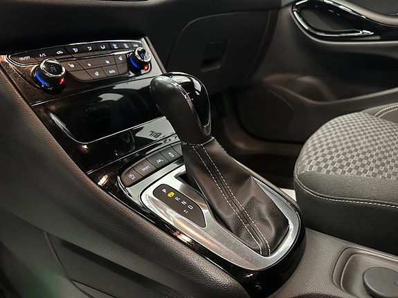 Opel Astra 15 of 30