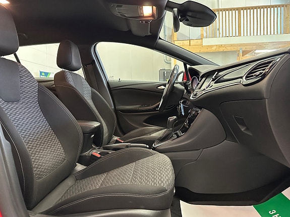 Opel Astra 19 of 30