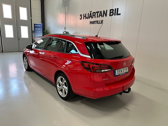 Opel Astra 3 of 30