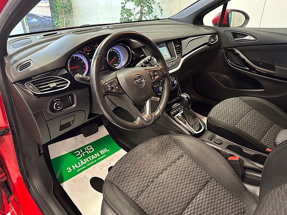 Opel Astra 11 of 30