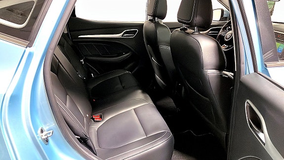 MG ZS 5 of 13