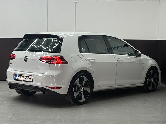 Volkswagen Golf I 18 of 19