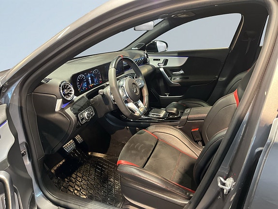 Mercedes-Benz A35 7 of 26