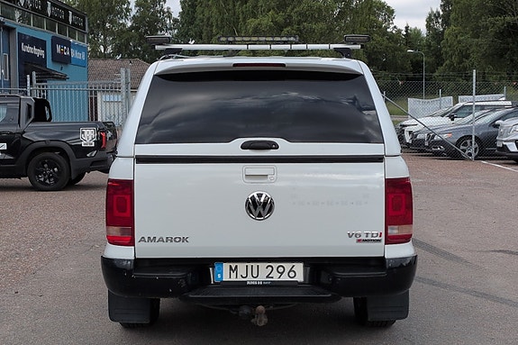 Volkswagen Amarok 4 of 22