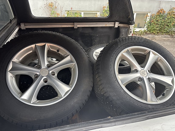 Volkswagen Amarok 18 of 22