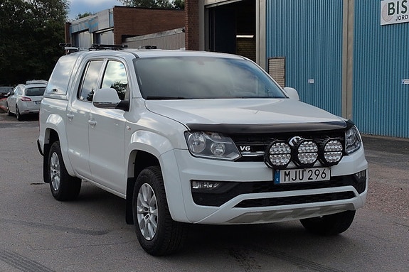 Volkswagen Amarok 7 of 22