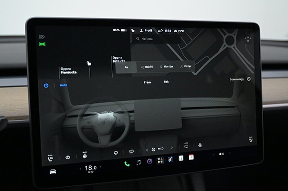 Tesla Model Y 14 of 27