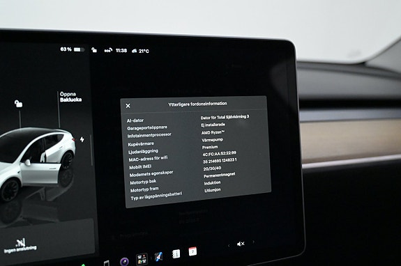 Tesla Model Y 13 of 27