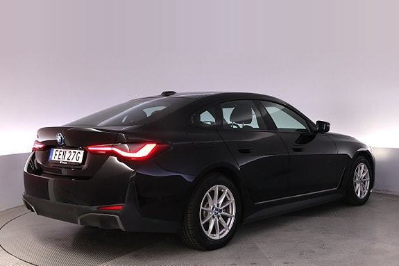 BMW i4 5 of 27