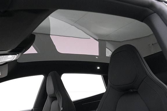 Polestar 4 21 of 27
