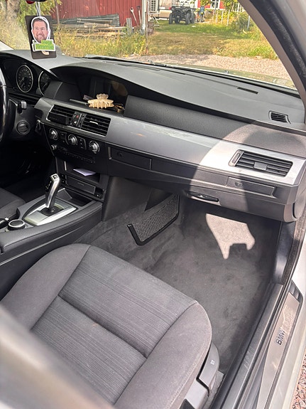 BMW 525i 12 of 13