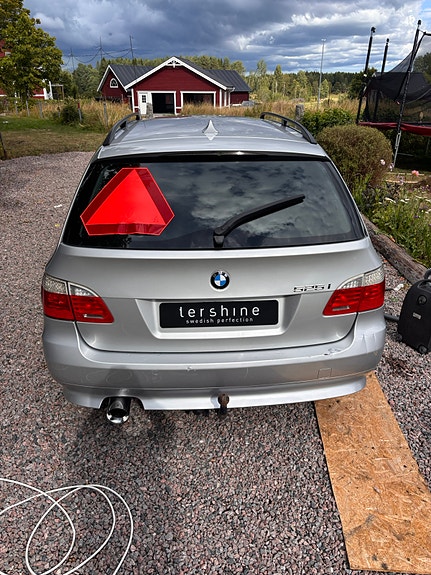 BMW 525i 7 of 13