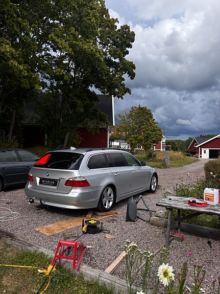 BMW 525i 10 of 13