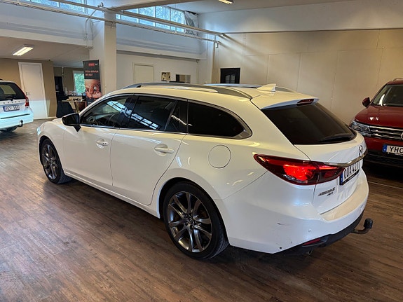 Mazda 6 2 of 15