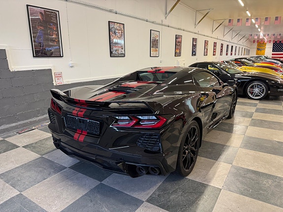 Chevrolet Corvette 11 of 30