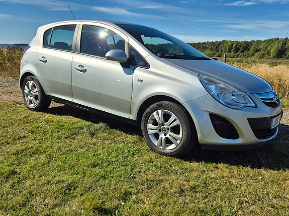 Opel Corsa 4 of 9