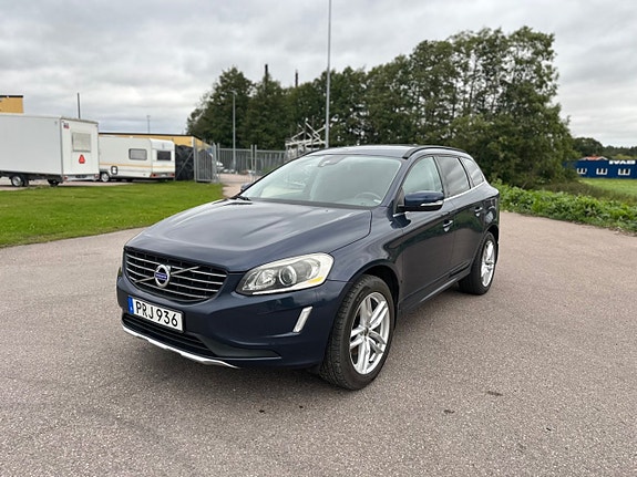 Volvo XC60 3 of 17
