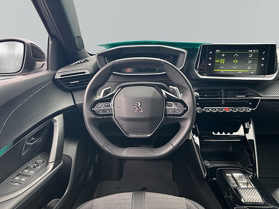Peugeot 2008 13 of 15
