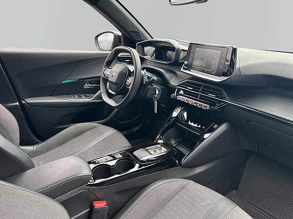 Peugeot 2008 9 of 15