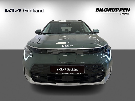 Kia Niro 2 of 18