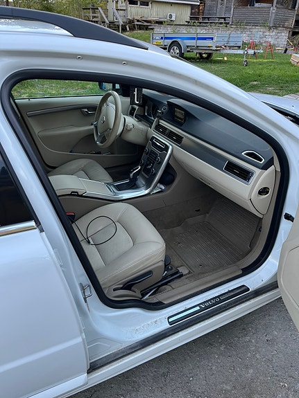 Volvo V70 9 of 11