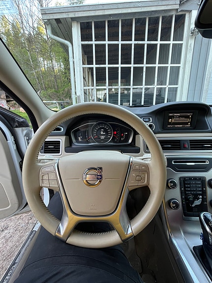Volvo V70 10 of 11