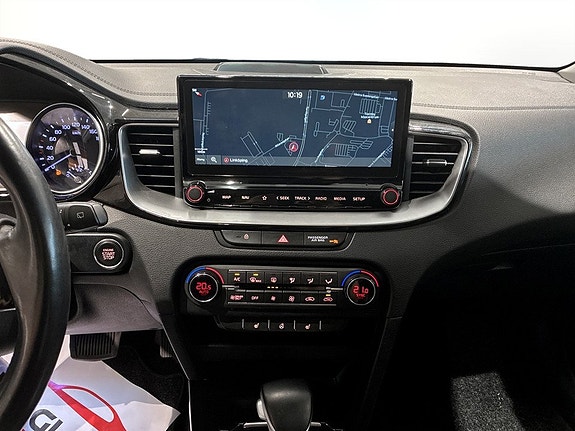 Kia Ceed 15 of 22