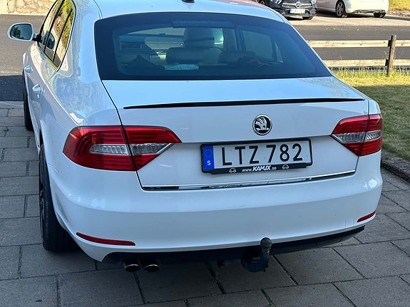 Skoda Superb 5 of 7