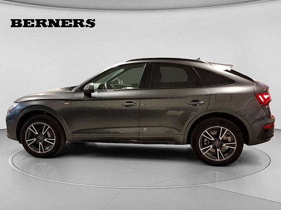Audi Q5 2 of 13