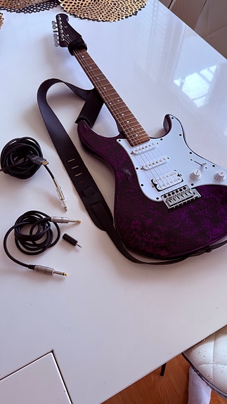Yamaha Pacifica Custom