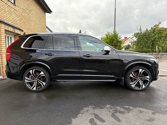 Volvo XC90 5 of 7