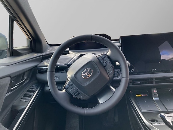 Toyota C-HR 10 of 11