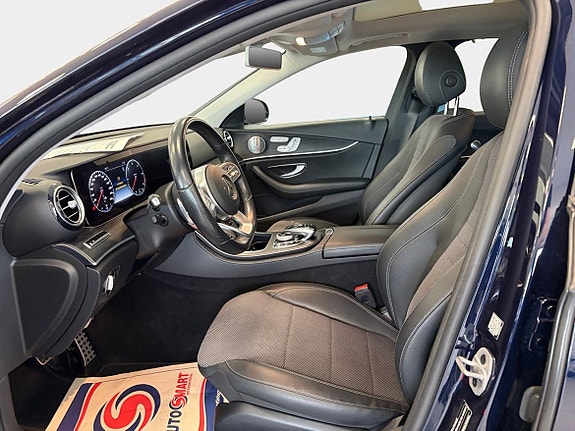 Mercedes-Benz E220 12 of 17