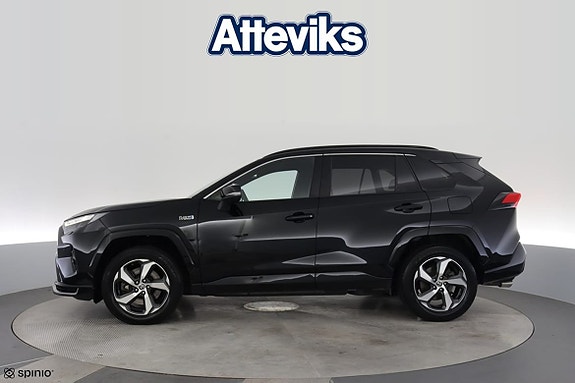 Toyota RAV4 12 of 24