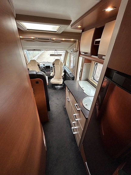 Knaus SUN LINER 700 ALDE, SOLCELLER, LITHIUM, 2xAC 12 of 20
