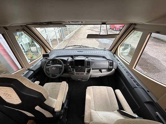 Knaus SUN LINER 700 ALDE, SOLCELLER, LITHIUM, 2xAC 3 of 20