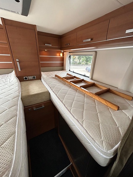 Knaus SUN LINER 700 ALDE, SOLCELLER, LITHIUM, 2xAC 11 of 20
