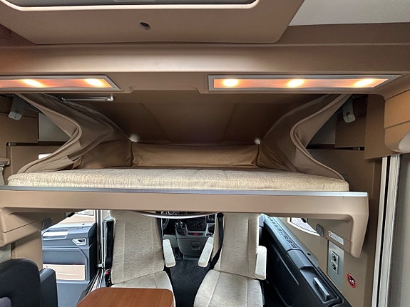 Knaus SUN LINER 700 ALDE, SOLCELLER, LITHIUM, 2xAC 14 of 20