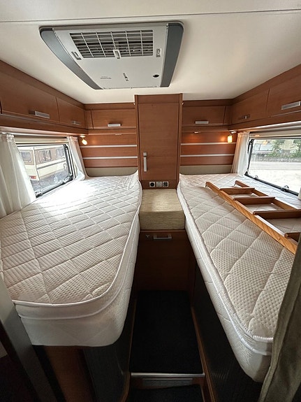 Knaus SUN LINER 700 ALDE, SOLCELLER, LITHIUM, 2xAC 10 of 20