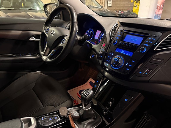 Hyundai i40 9 of 16