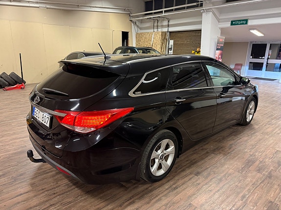 Hyundai i40 3 of 16