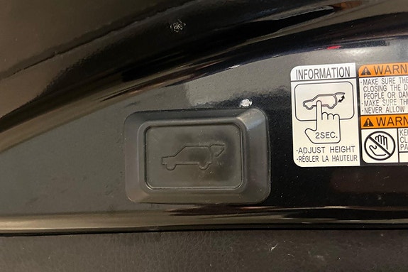 Toyota RAV4 20 of 25