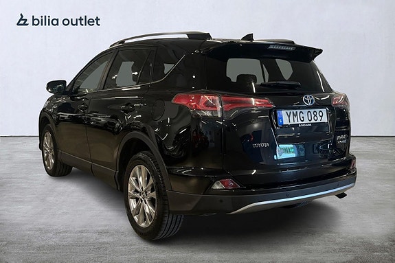 Toyota RAV4 9 of 25