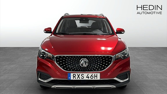 MG ZS 8 of 9