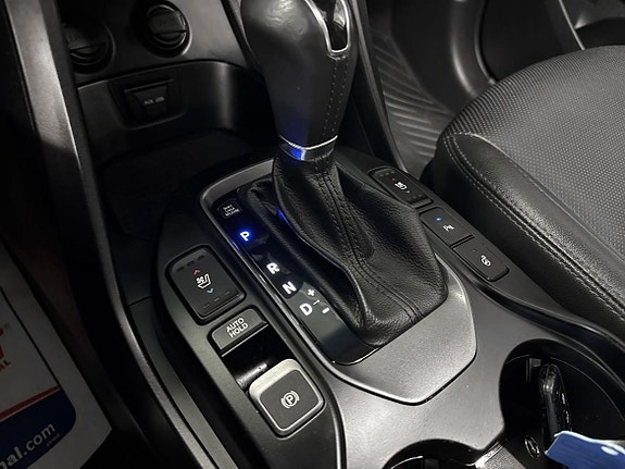 Hyundai Grand Santa Fe 15 of 22