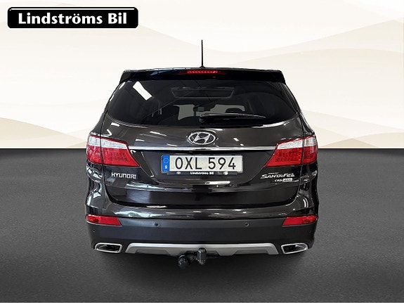 Hyundai Grand Santa Fe 5 of 22